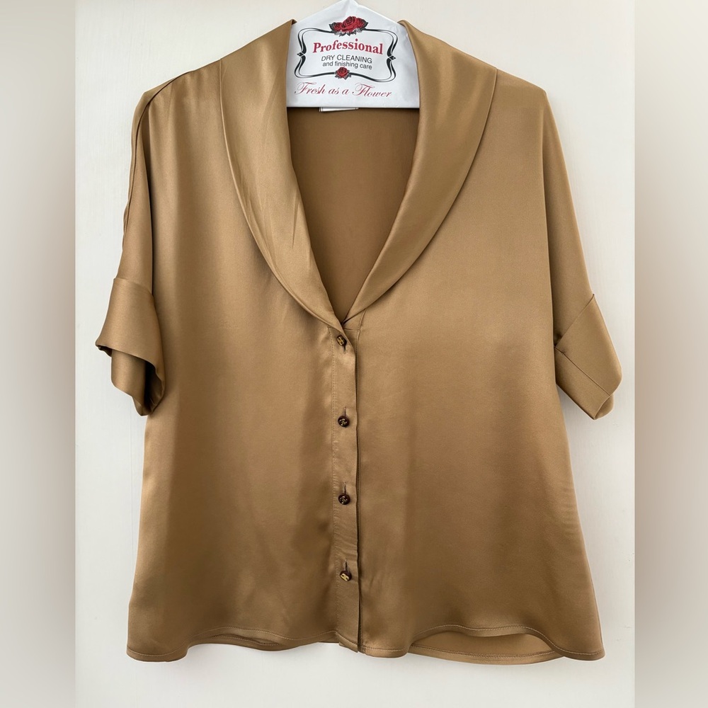 Authentic CHANEL silk gold top shirt Blouse CC buttons